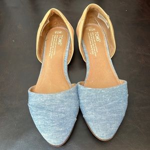 TOMS Jutti D'Orsay flats.